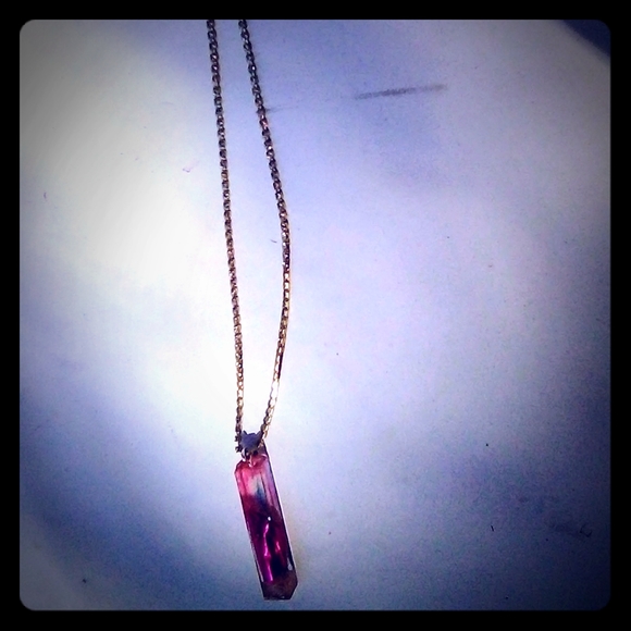 moveitgirldesigns Jewelry - Gold colored chain w/ Rhinestones & Pendant